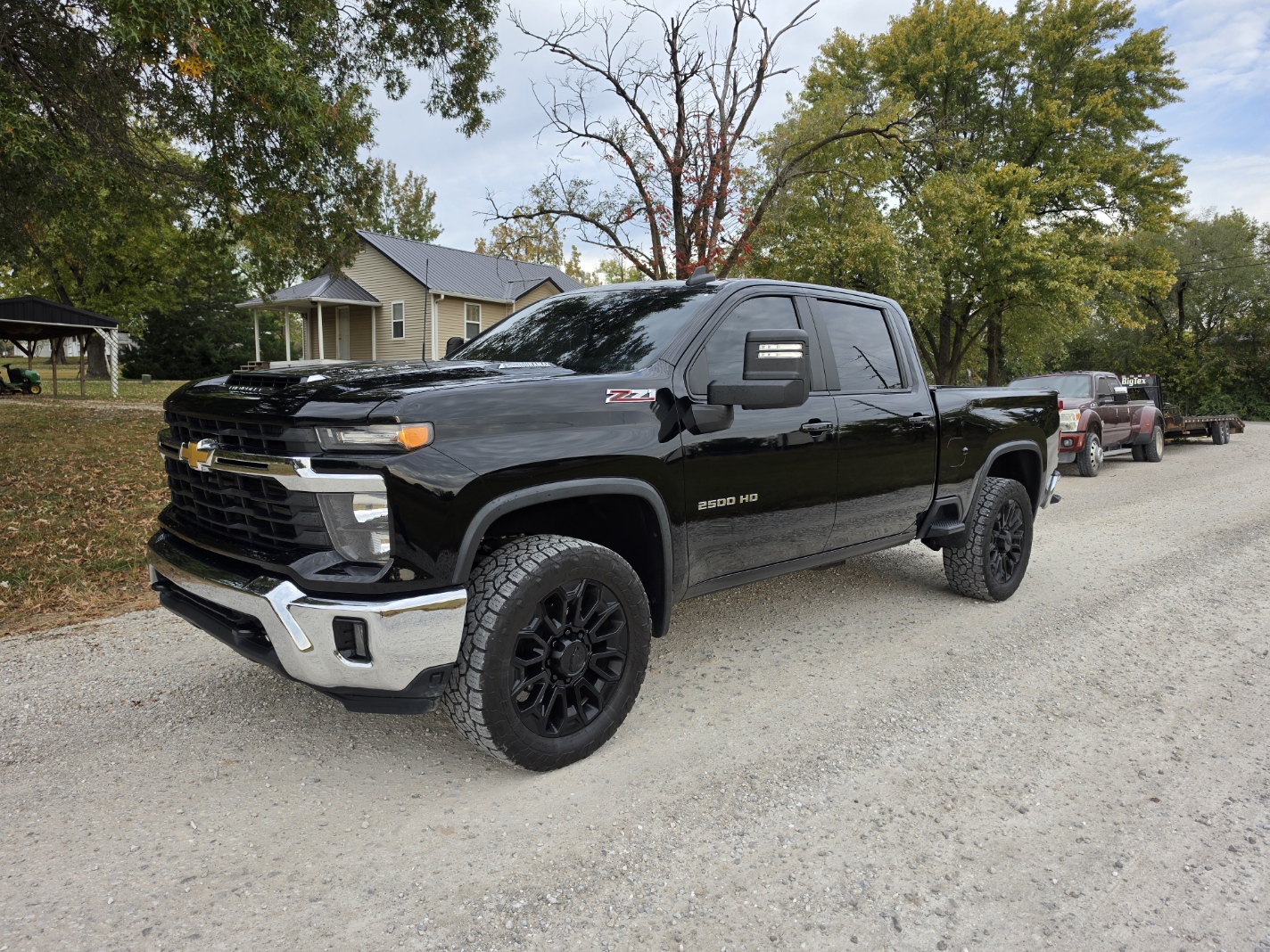 2024 Chevrolet Silverado HD LT