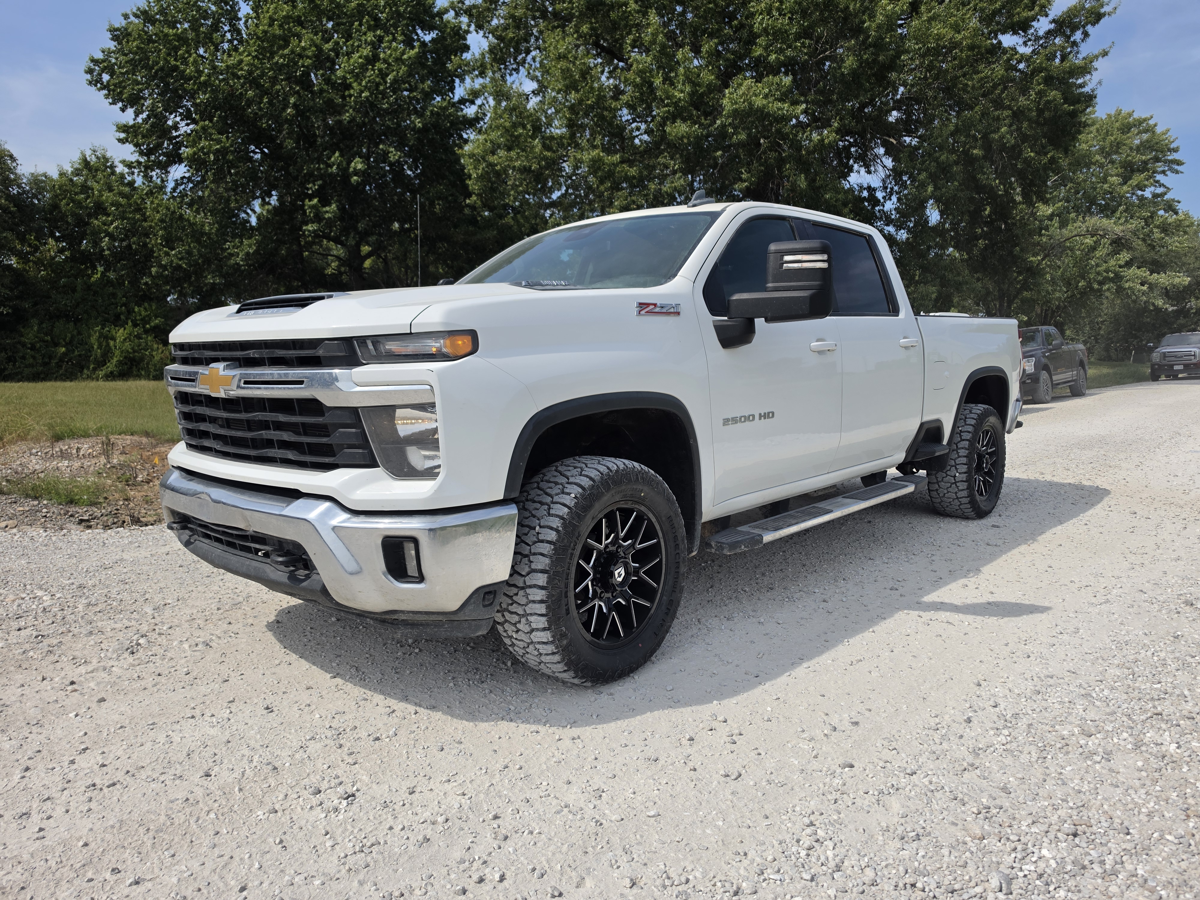 2024 Chevrolet Silverado HD LT