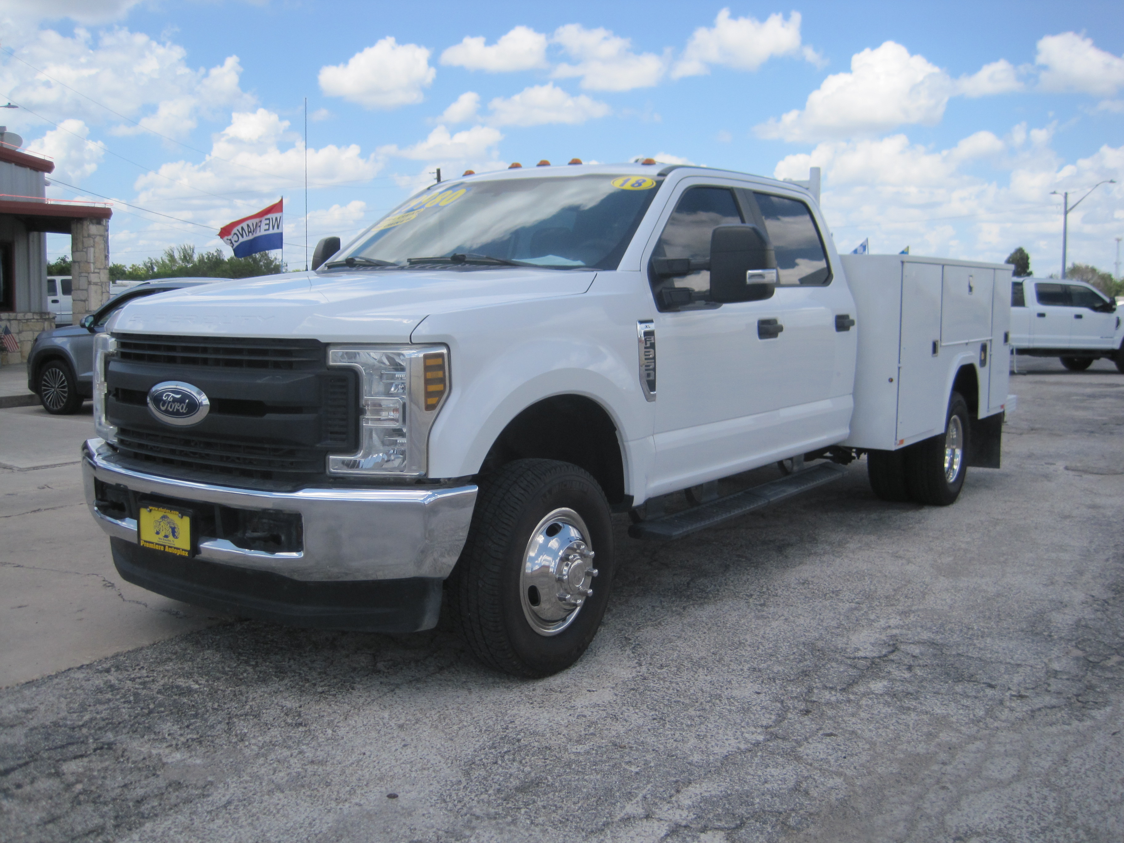 2018 Ford F-350 Super Duty*DRW*DUALLY*4x4*Utility BED*3200REE Liftmore Crane*RKI BED*1 Owner*Rebuilt Transmission*New Fuel Pump*NICE WORK TRUCK