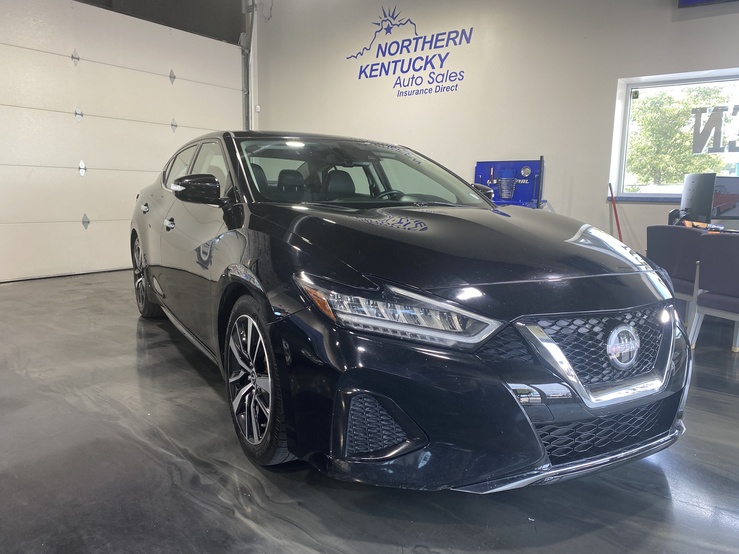 2023 Nissan Maxima SV