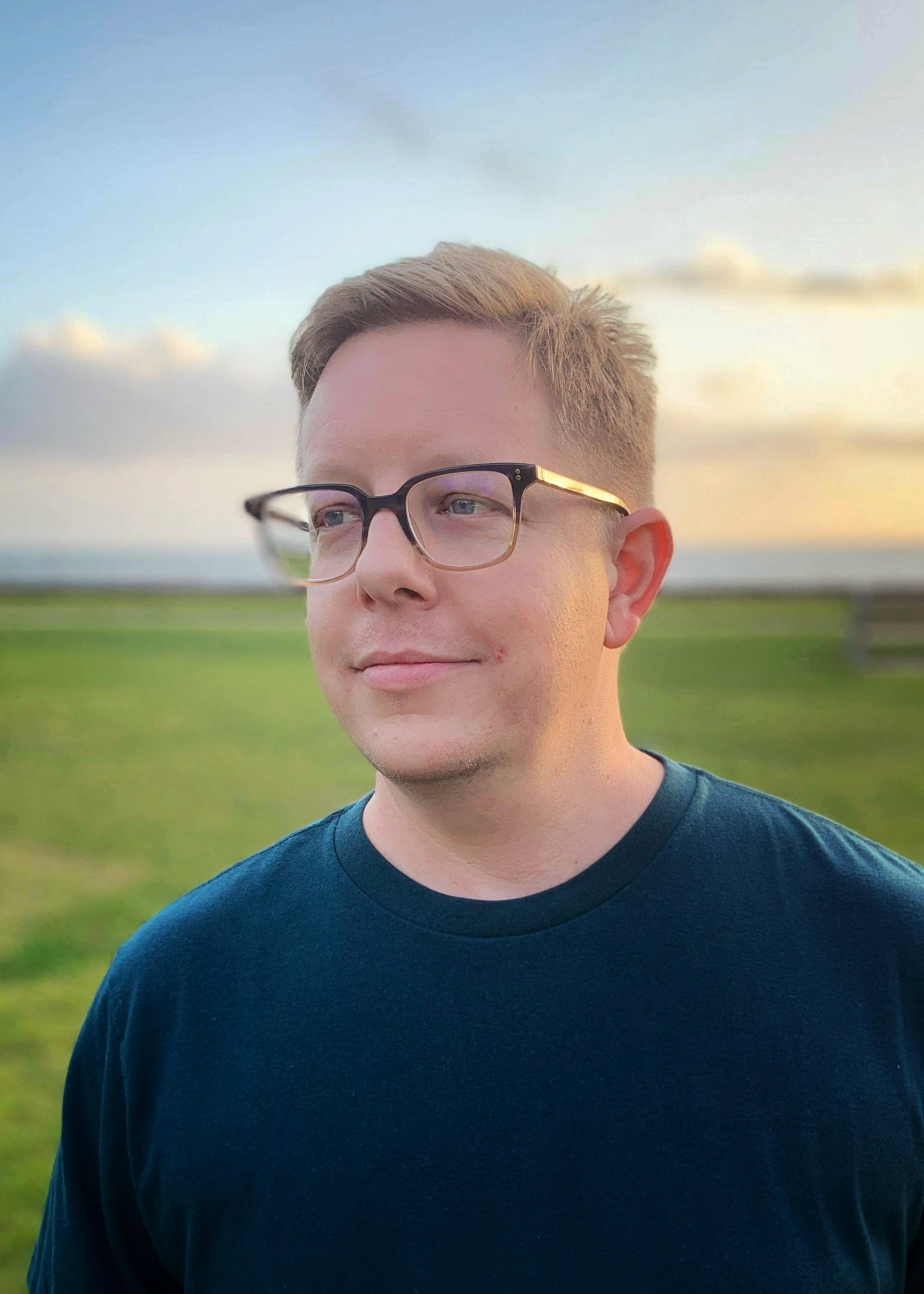 About the Artist - Erik Barthels