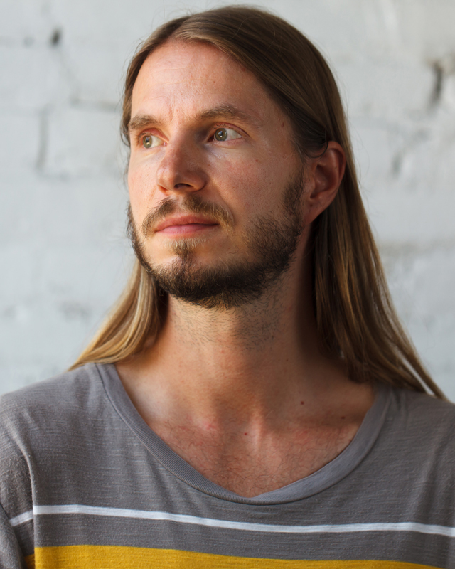 About the Artist - Tony Sjöman