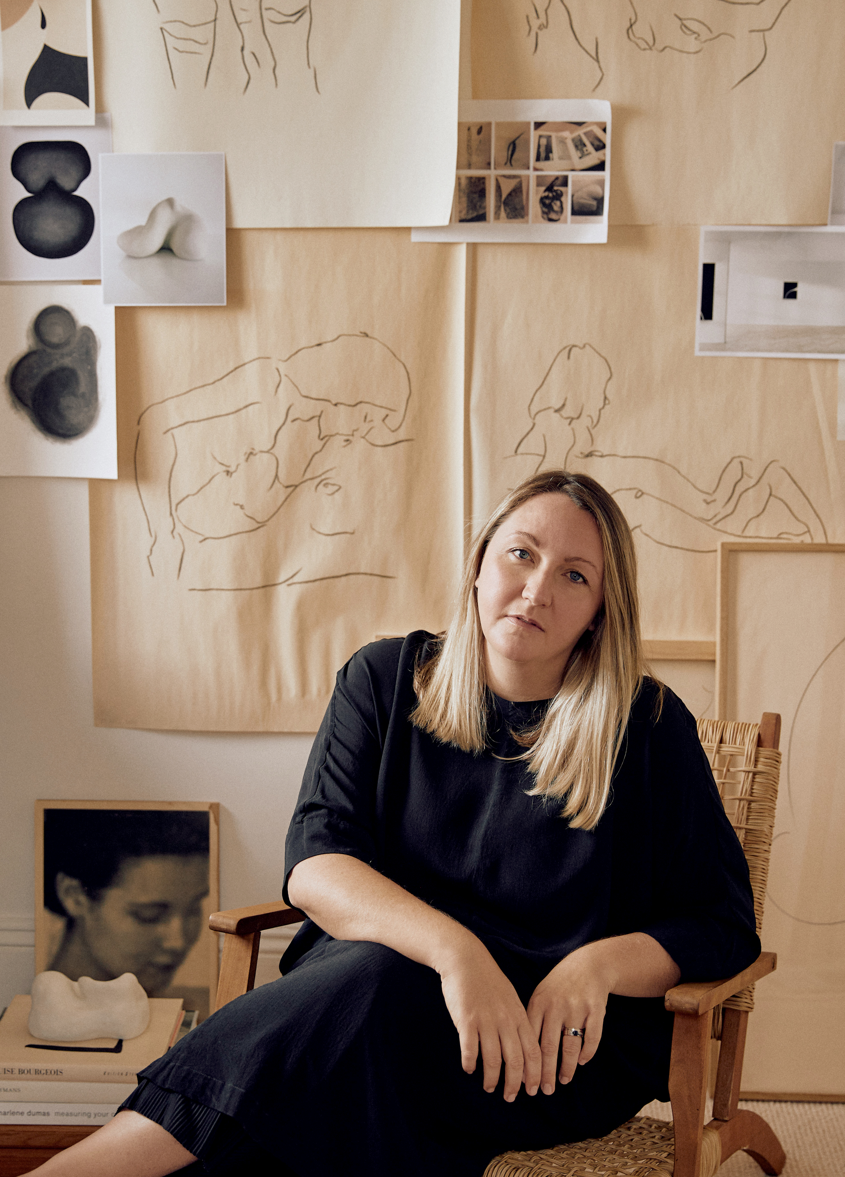 About the Artist - Caroline Walls