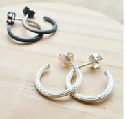 Frø jewellery - Rillet Hoop sølv par