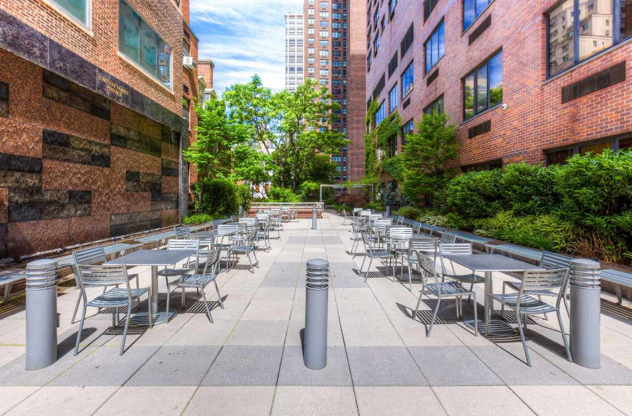 Experience Marymount Manhattan College in Virtual Reality.