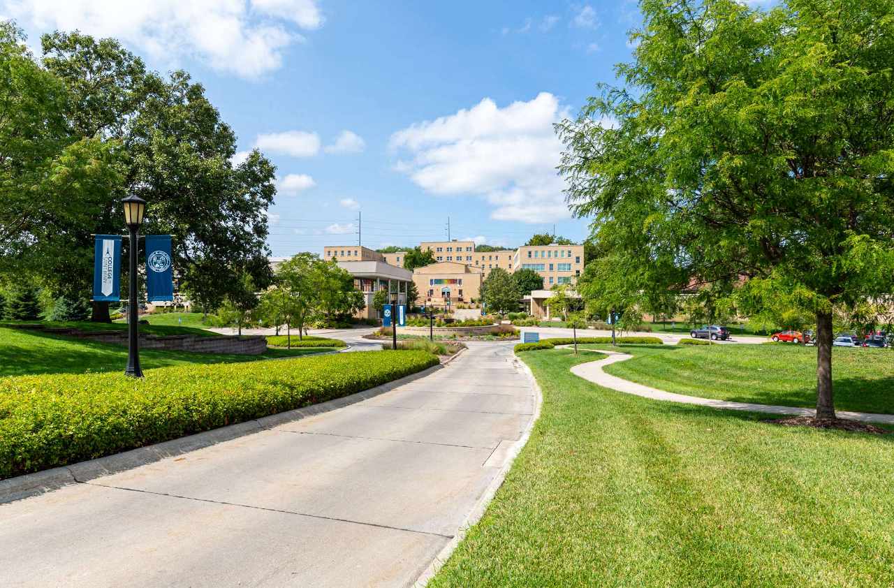 Experience College of Saint Mary in Virtual Reality. Experience College of Saint Mary in Virtual Reality.