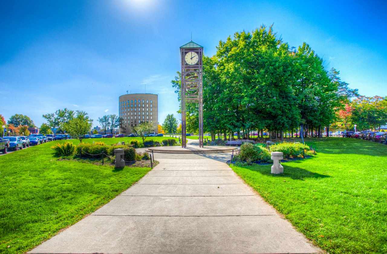 Experience Fredonia in Virtual Reality.