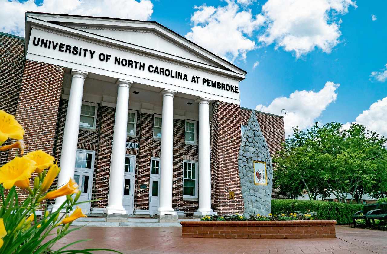 Experience University Of North Carolina At Pembroke In Virtual Reality experience-university-of-north-carolina-at-pembroke-in-virtual-reality