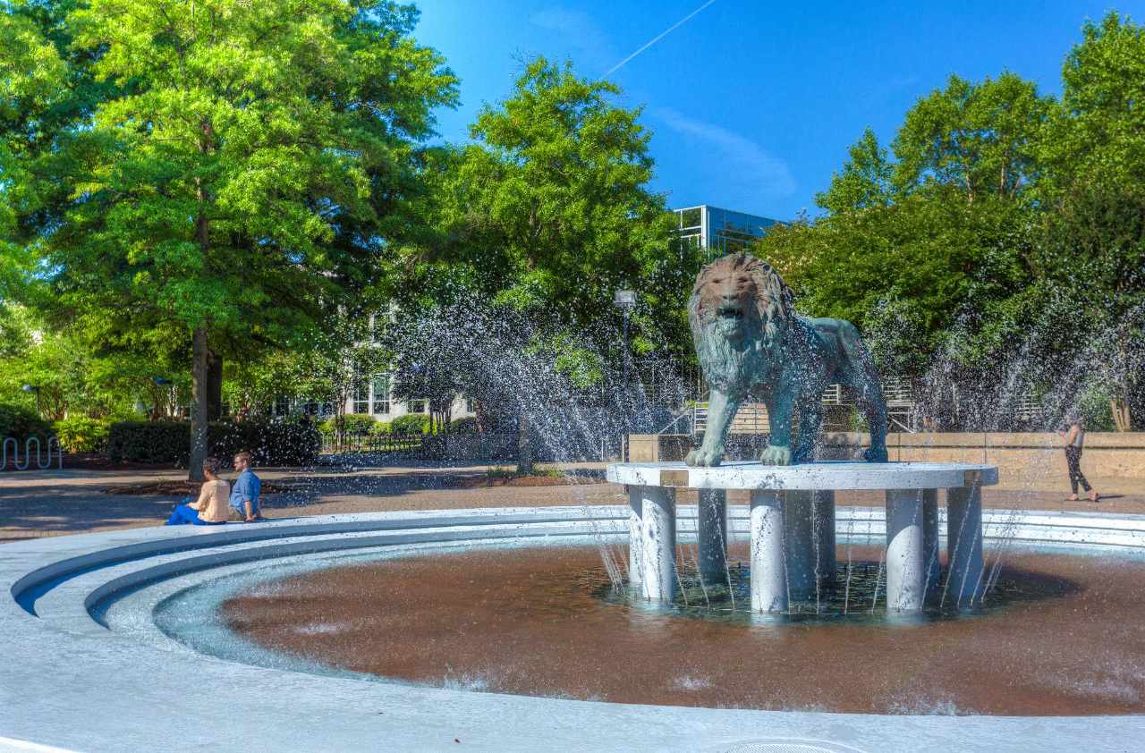 Experience Old Dominion University in Virtual Reality.