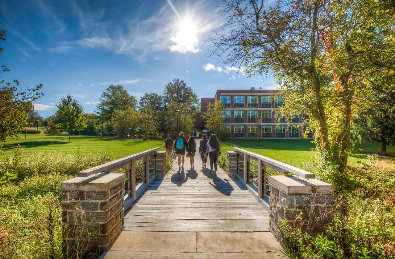 Experience Penn State Brandywine in Virtual Reality.