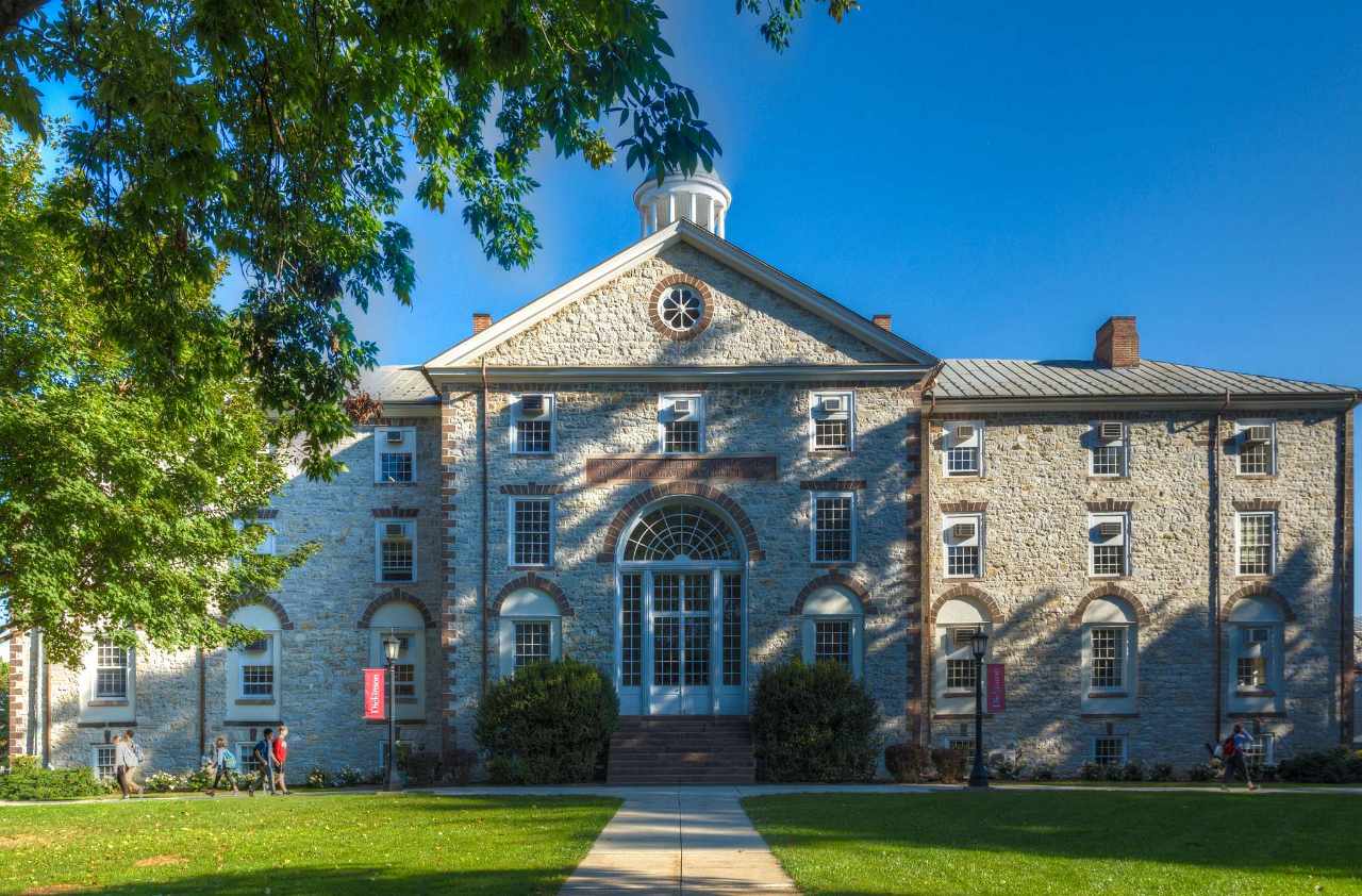 Experience Dickinson College in Virtual Reality.