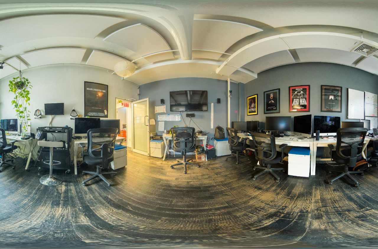 Experience Studios Tutorials v1 in Virtual Reality.