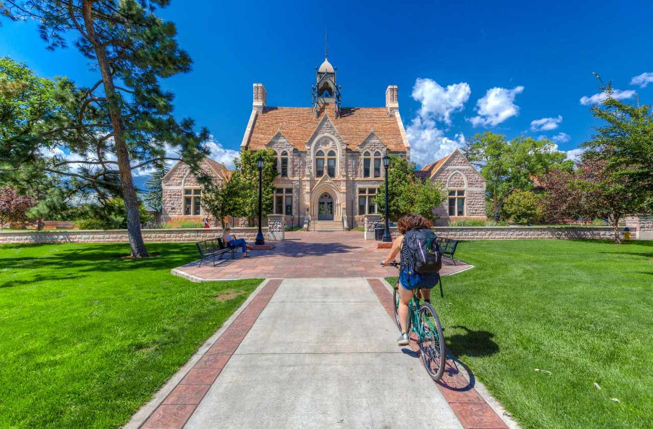 Experience Colorado College In Virtual Reality Experience Colorado College In Virtual Reality