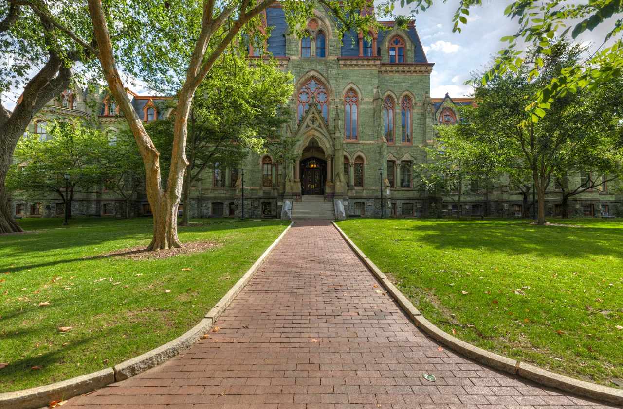 Experience University of Pennsylvania in Virtual Reality.