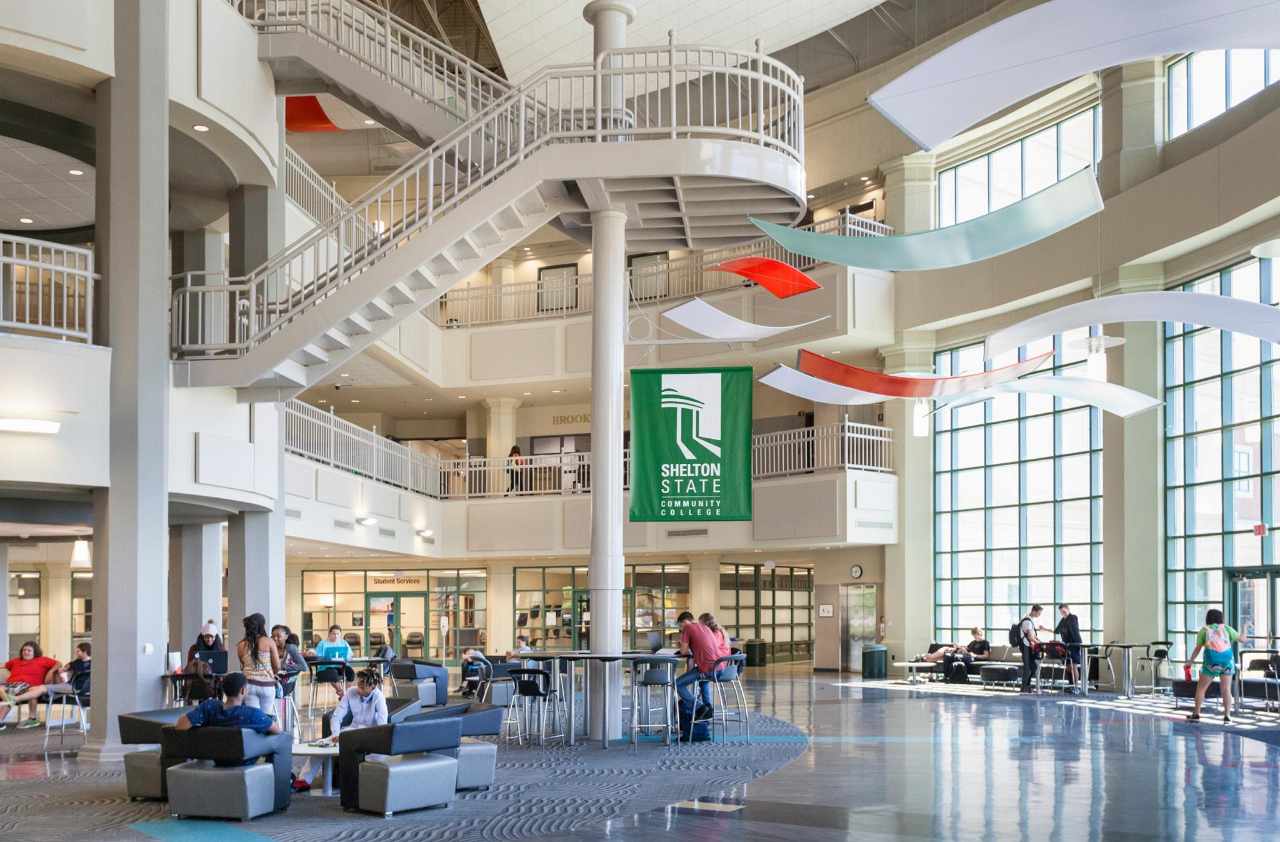 Alt Plus Experience Shelton State Community College in Virtual Reality. Press ...