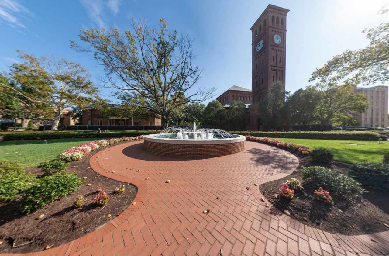 Experience Hampton University in Virtual Reality.