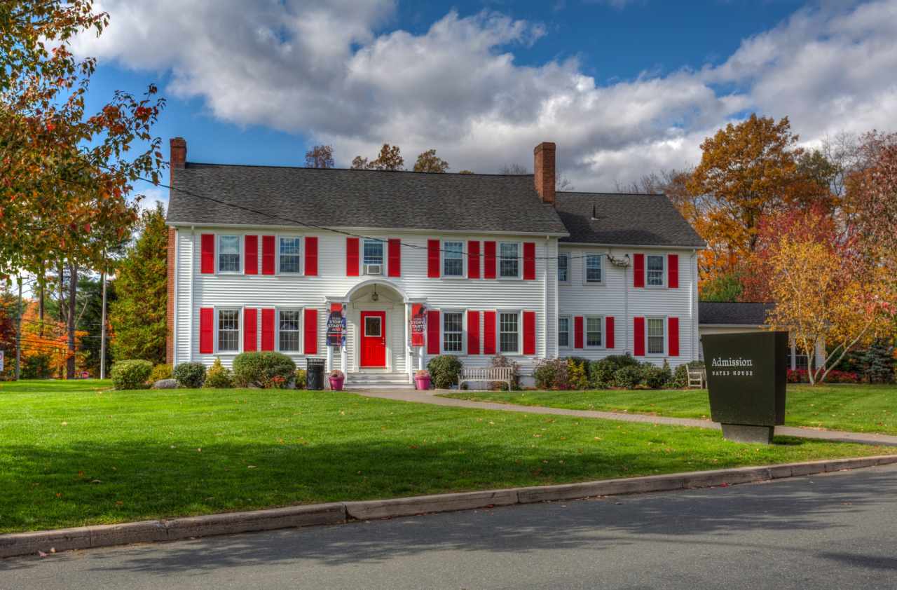 Experience University Of Hartford In Virtual Reality