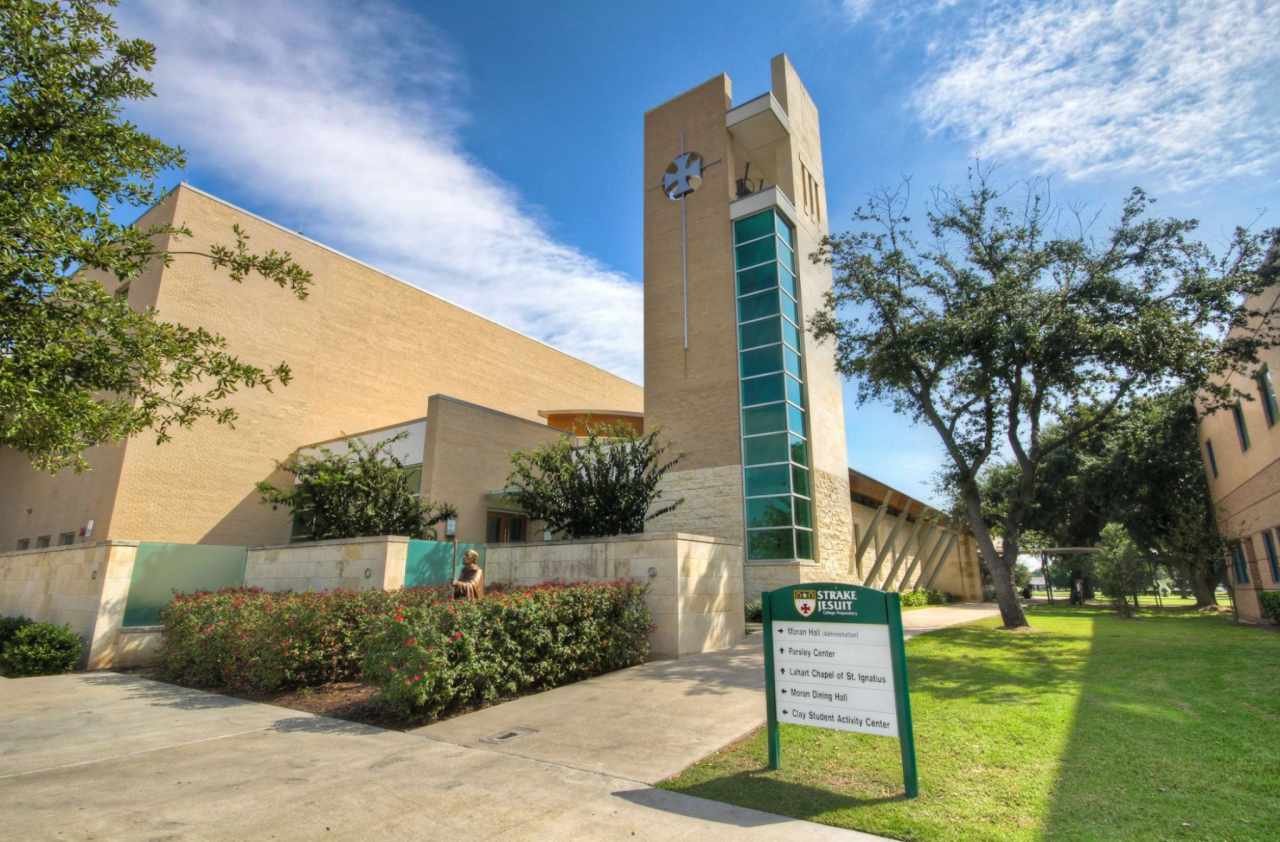 Experience Strake Jesuit In Virtual Reality Press Alt Plus A For experience-strake-jesuit-in-virtual-reality-press-alt-plus-a-for