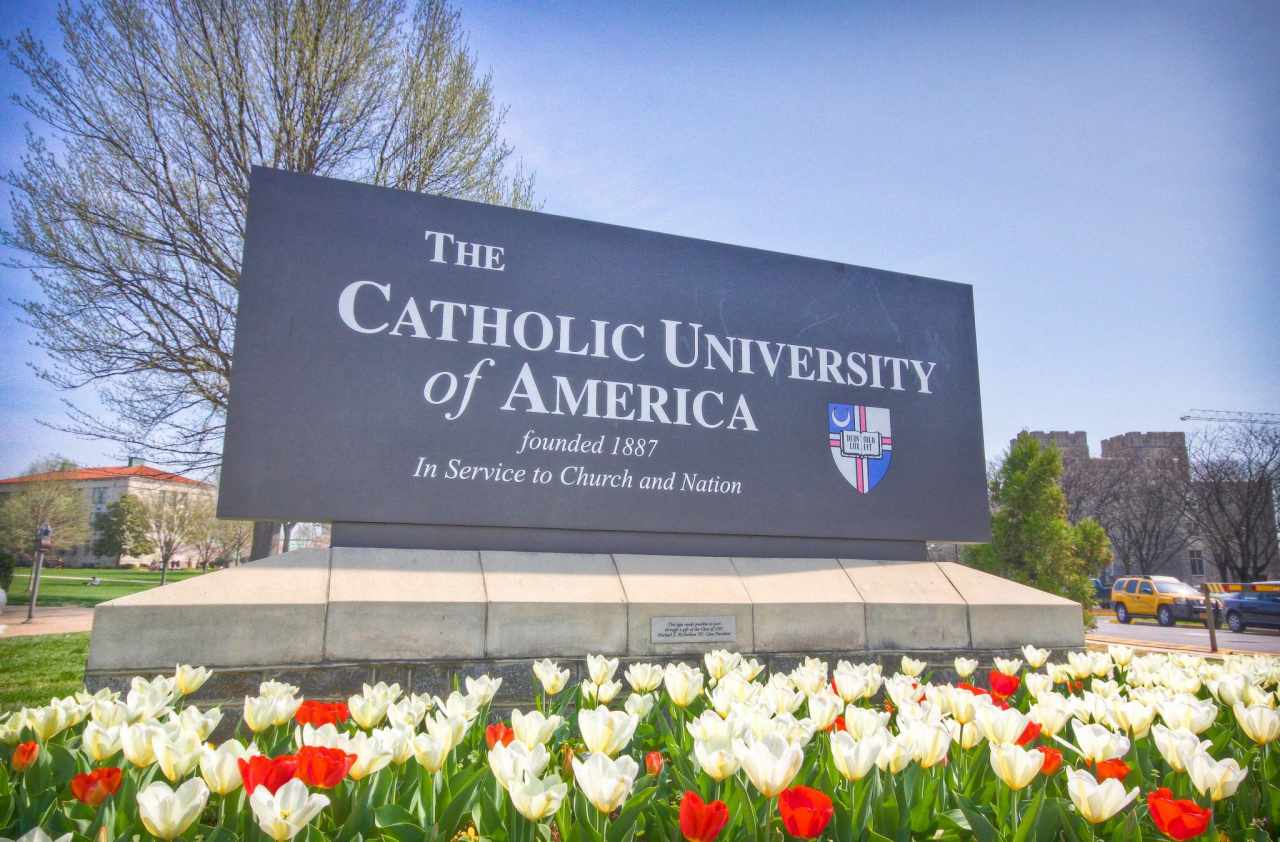 Experience Catholic University of America in Virtual Reality. Press Alt