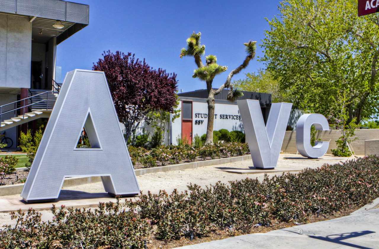 Experience Antelope Valley College in Virtual Reality. Experience Antelope Valley College in Virtual Reality.