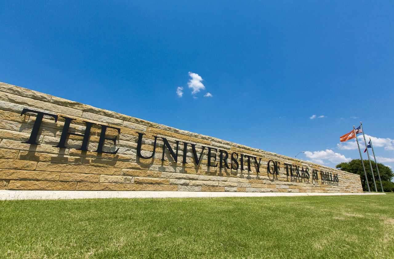 Experience The University of Texas at Dallas in Virtual Reality.