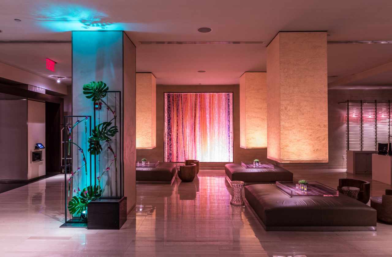 Experience W Hotel Times Square in Virtual Reality.