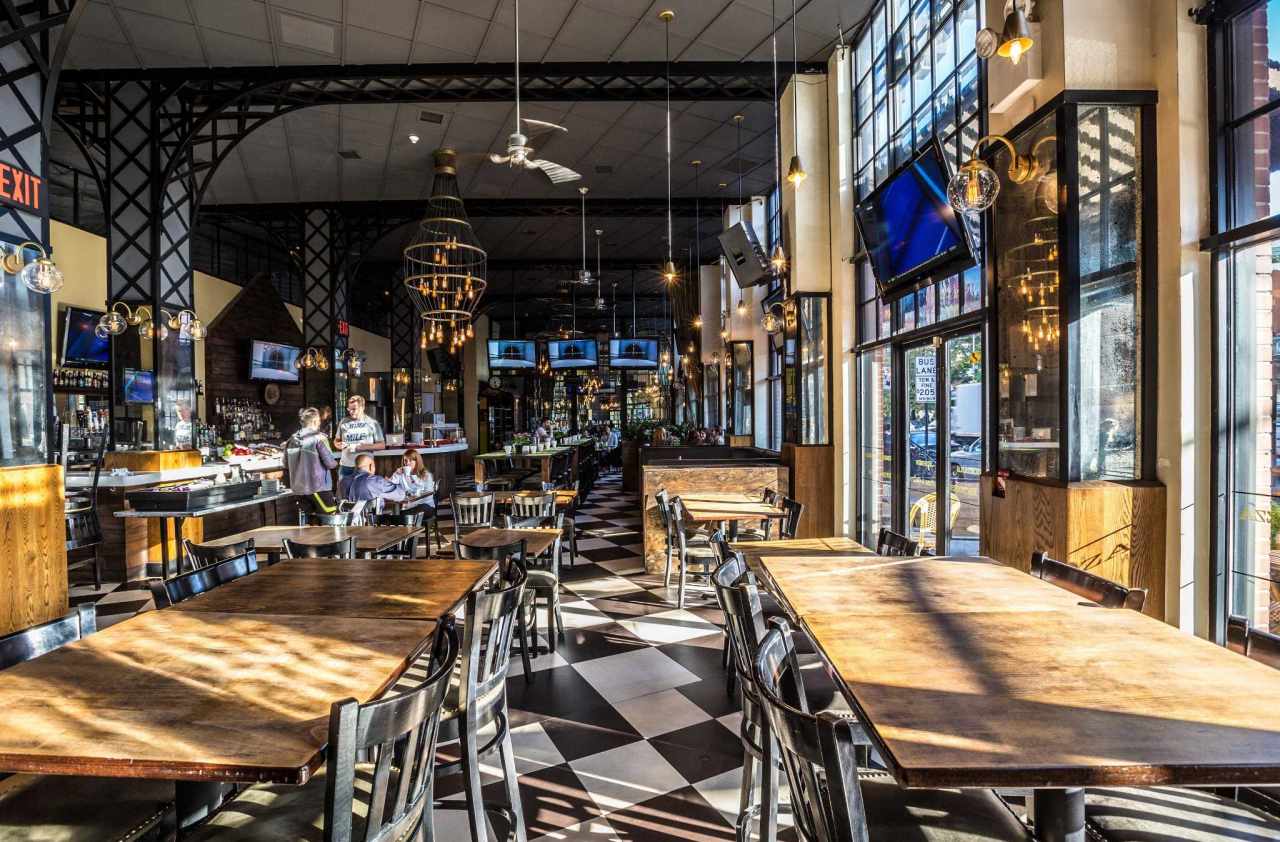 Experience AOA Bar & Grill in Virtual Reality.