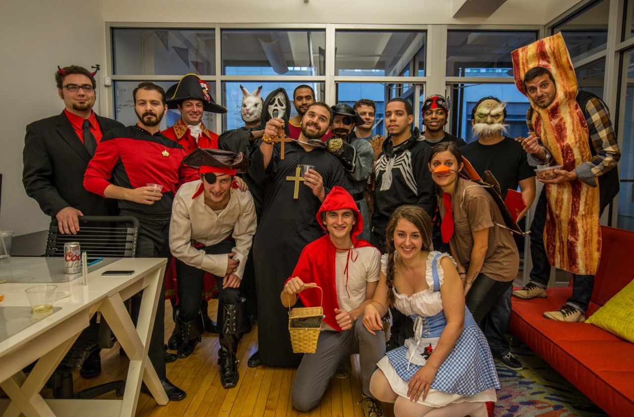 Experience YouVisit Halloween Party 2014 In Virtual Reality 