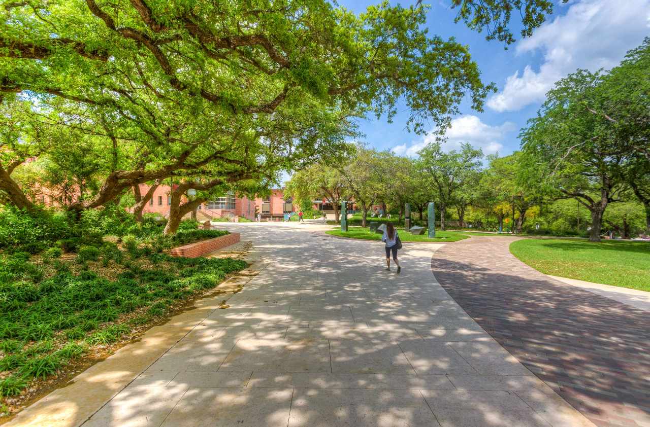 Experience Trinity University In Virtual Reality experience-trinity-university-in-virtual-reality