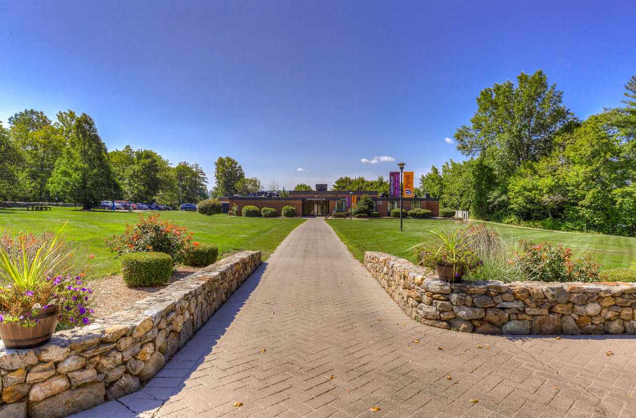 Experience Post University in Virtual Reality.