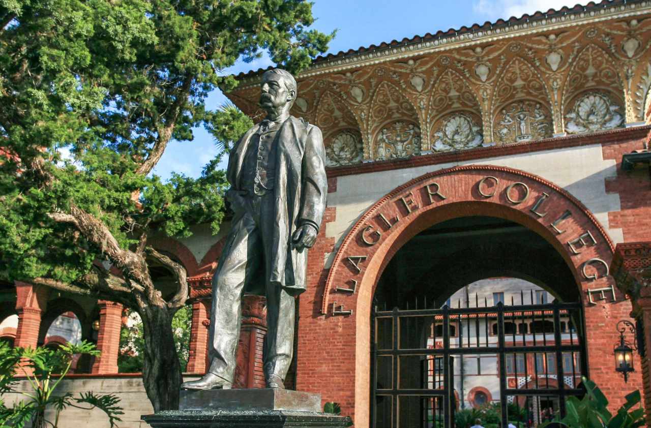 Experience Flagler College in Virtual Reality.