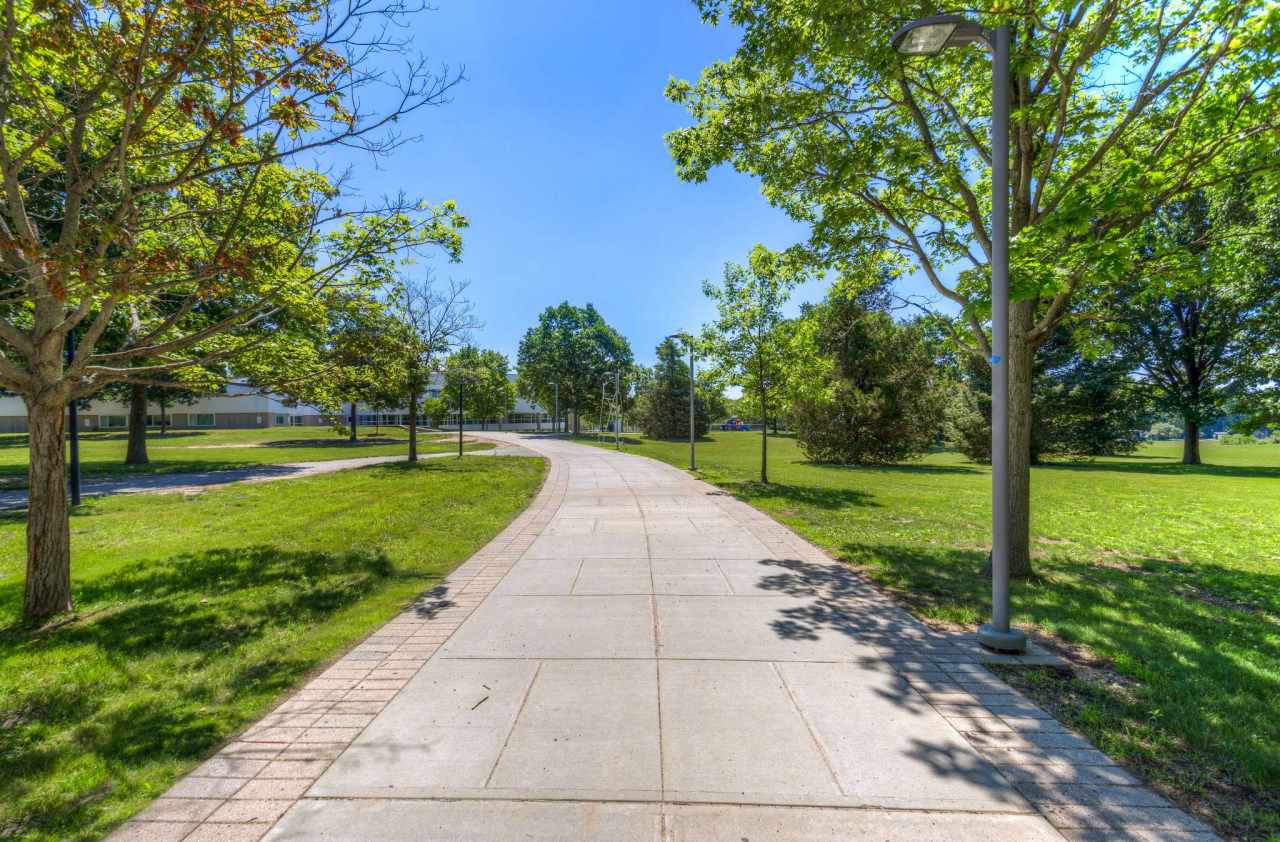 Experience SUNY Old Westbury In Virtual Reality Experience SUNY Old Westbury In Virtual Reality