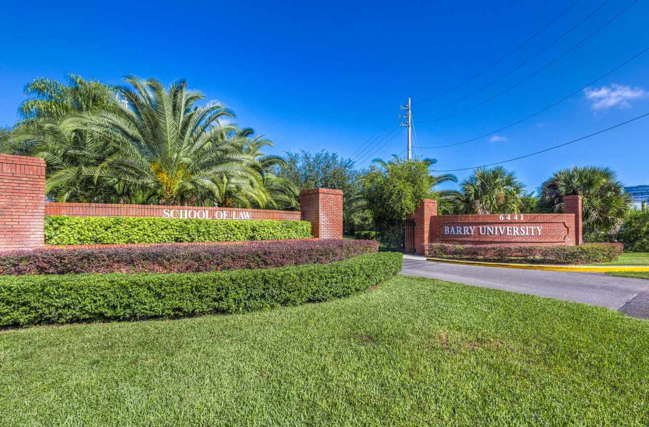 Experience Barry University Law School in Virtual Reality