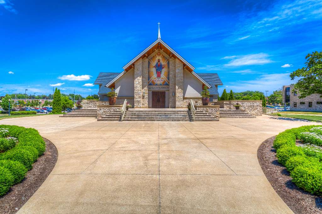 Experience Walsh University in Virtual Reality. Press Alt plus A for