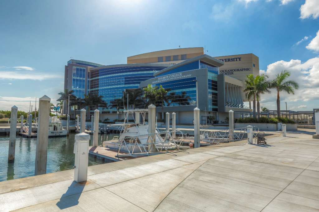 Experience NSU Florida in Virtual Reality. Press Alt plus A for